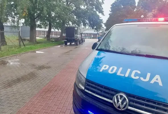 Niewybuch z II wojny światowej nad jeziorem Czos. Saperzy zneutralizowali granat F-1