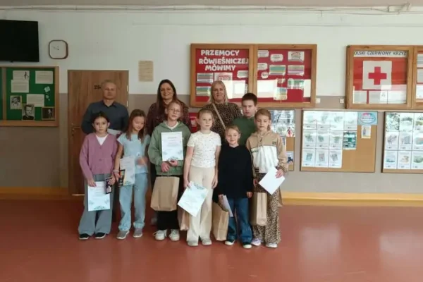 Szkolny konkurs „Przełam barierę zmysłów” – kreatywność uczniów bez granic